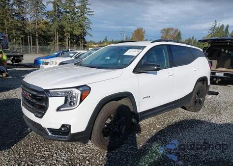 2023 GMC Terrain Awd At4 из США, поврежденный, VIN 3GKALYEGXPL252677